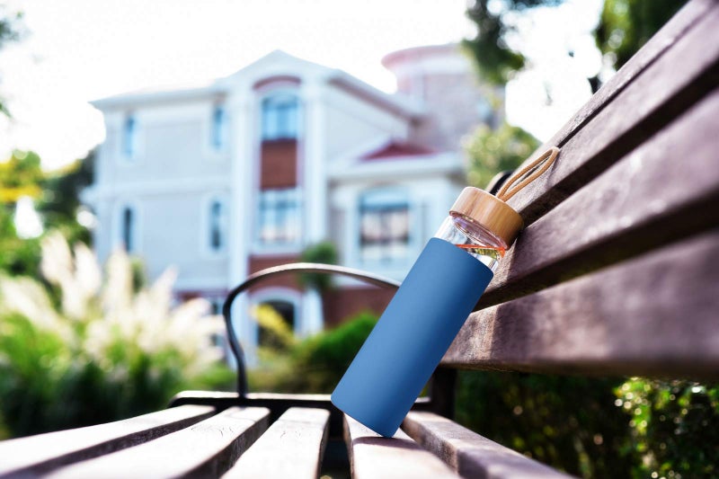 Yomious 20 Oz Borosilicate Glass Water Bottles with Silicone Sleeve BPA Free, Dishwasher Safe - Reusable Clear Glass Drinking with Leak Proof Bamboo Lid | Perfect Gym Water Bottles for Men & Women - Image 5